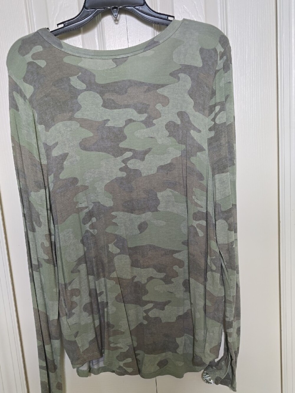 Mudd Olive & Taupe Camo Long Sleeve Top - Picture 3 of 6